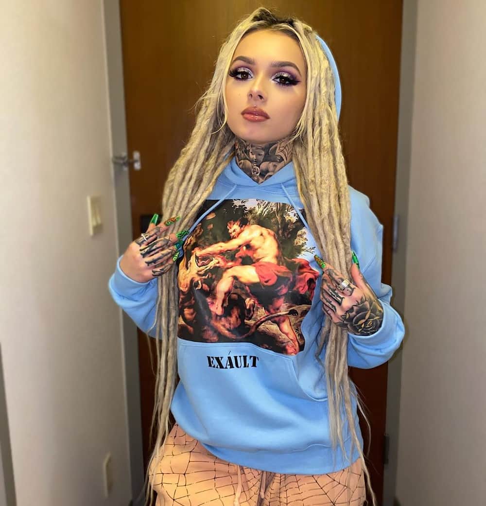 Zhavia Ethnicity, nationality, parents, siblings, background