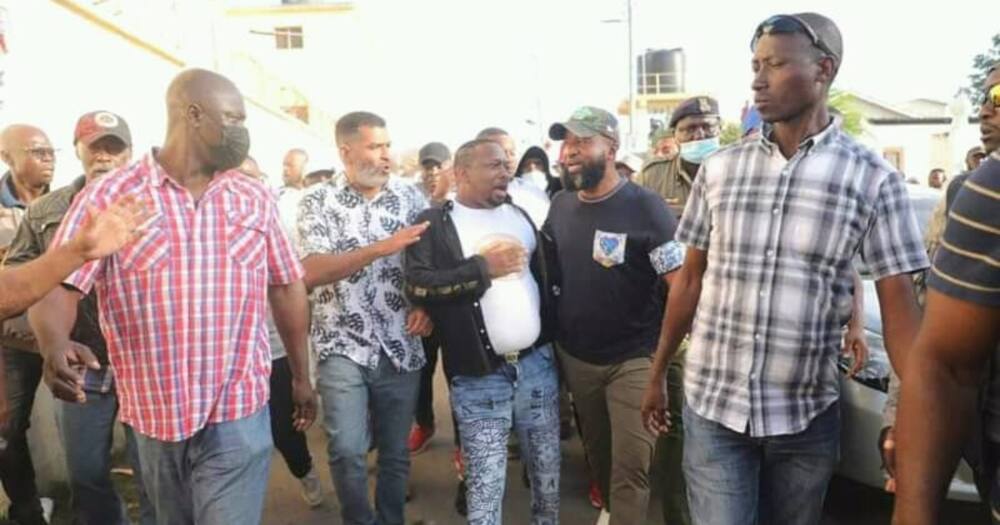 Mike Sonko Anyanyuliwa Baada ya Kujaribu Kupimana Nguvu na Gavana Joho