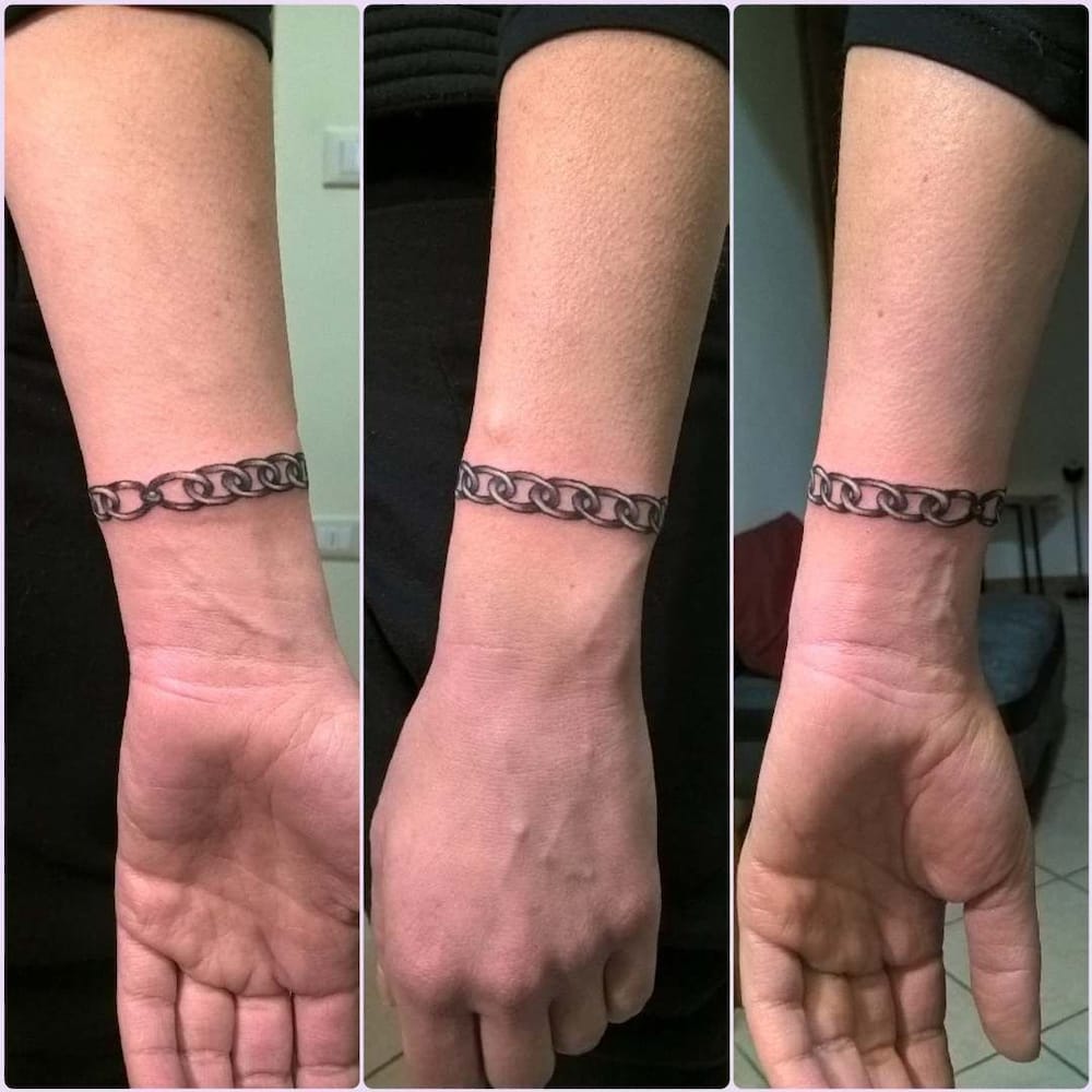 women's armband tattoo