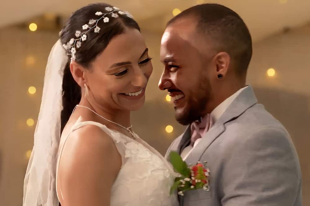 Gabriel and Isabela wedding in season 4 finale
