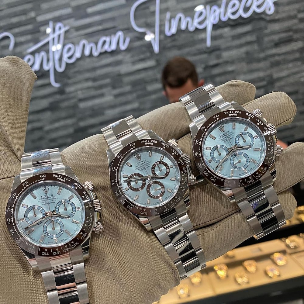 Gentleman timepiece best sale