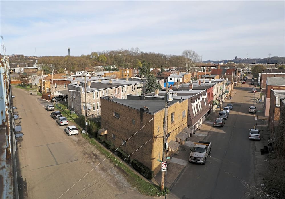 A photo showing a section of McKees Rocks city in Pennsylvania