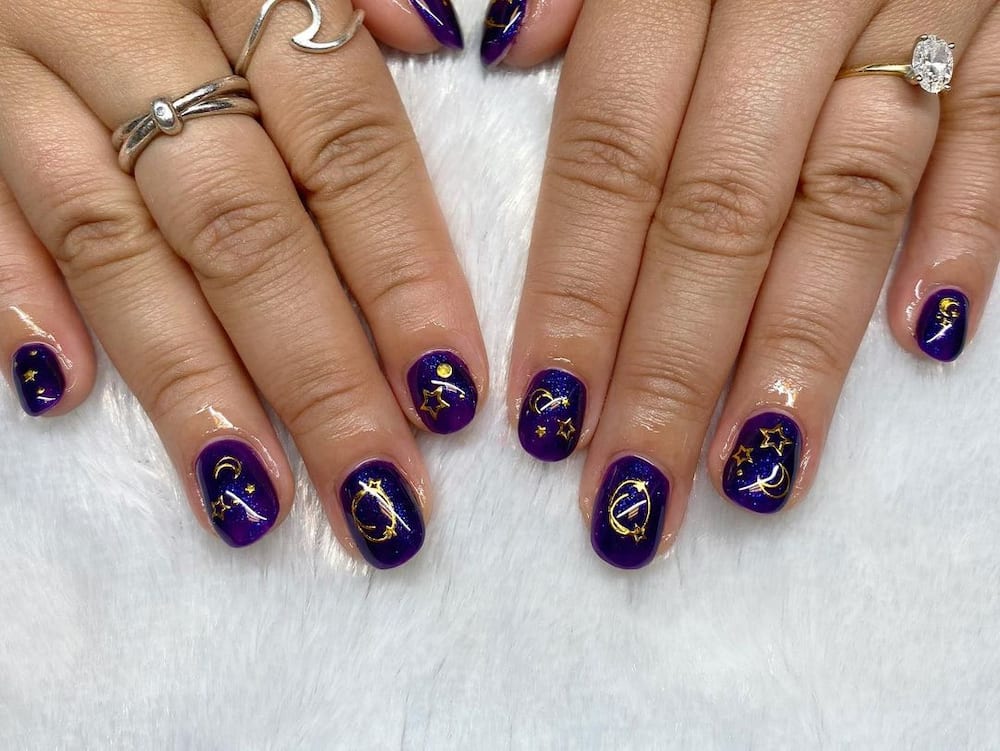 The Best 35 Short Acrylic Nail Styles to Show Your Nail Tech