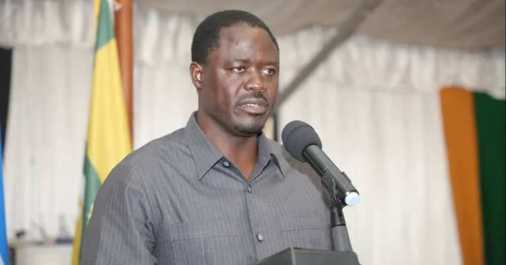 Kenyan MP Tells off US over Threats to Cancel Visas of African Leaders ...