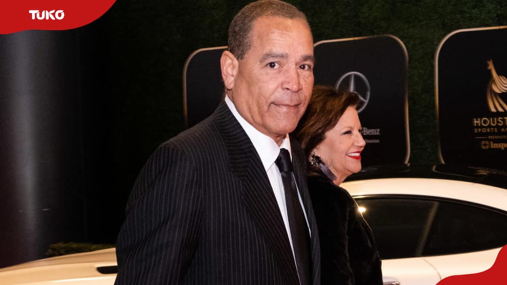 Coach Kelvin Sampson and his wife arriving at the Houston sports Awards