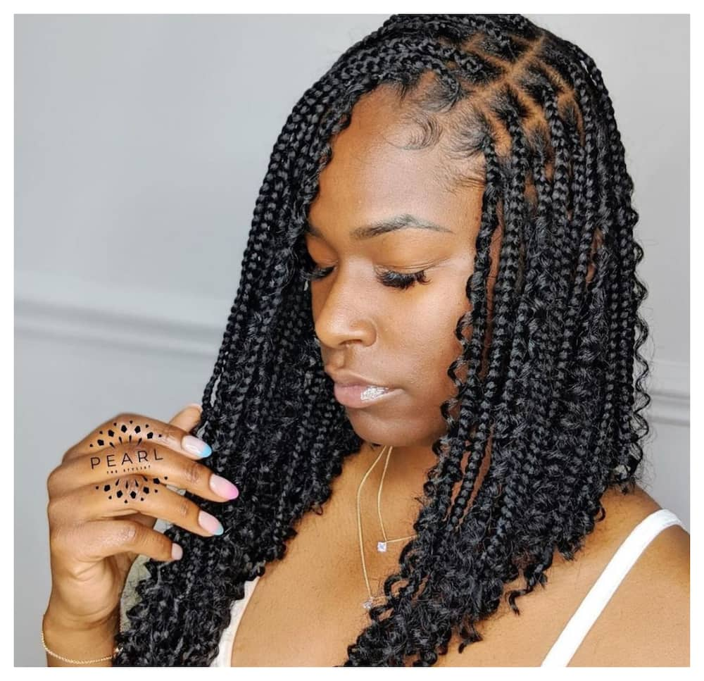 Bohemian knotless braids bob  Bob braids hairstyles, Braided