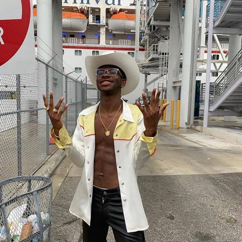 Lil Nas X family, parents, home town, is he gay?