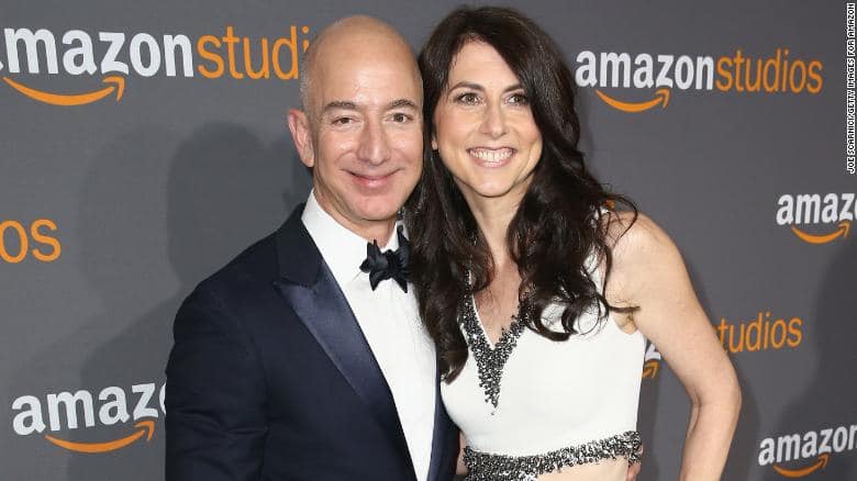 Talaka kati ya tajiri mkubwa duniani Jeff Bezos na mkewe yakamilika, yatajwa kuwa ghali zaidi