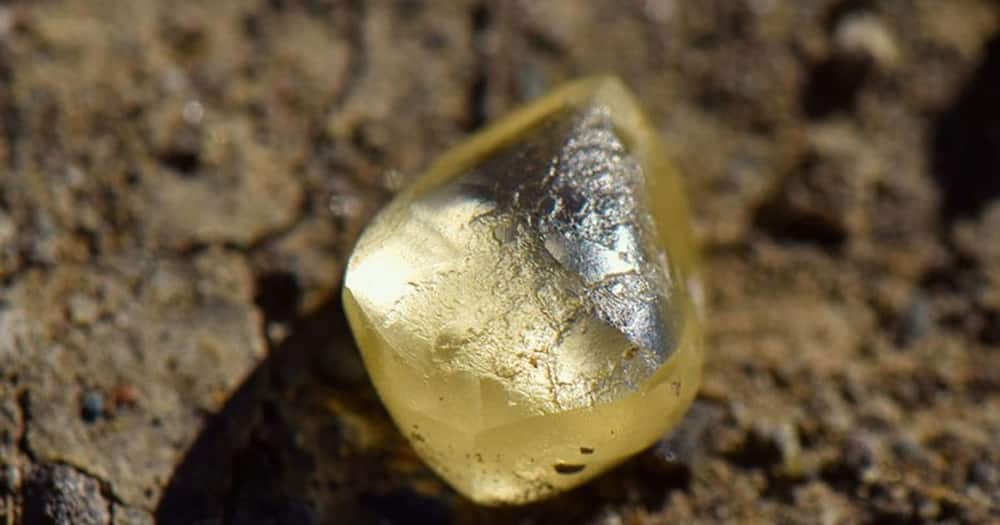 The diamond a woman found at a national park in the US.