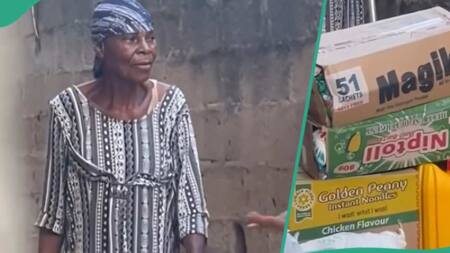 Video: Elderly Woman Faints as Stranger Surprises Her Food, Wads of Cash