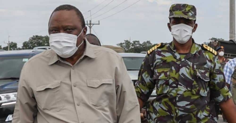 Uhuru Kenyatta's Bodyguards Swiftly Swing to Action as Man Tries to get to President