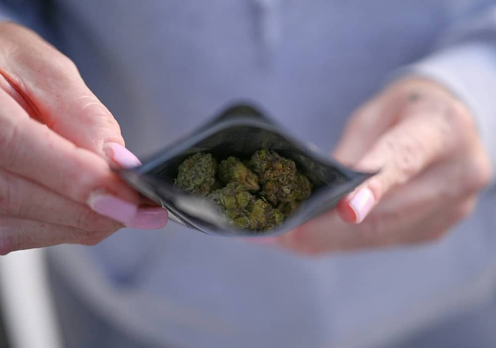 An ounce (30 grams) of marijuana from an unlicensed seller is around $35 more affordable because there are no taxes
