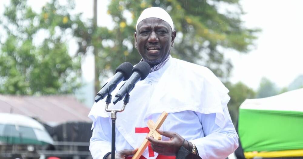 DP Ruto Amnunulia Mchungaji wa Kakamega Gari Baada ya Kuhudhuria Ibada