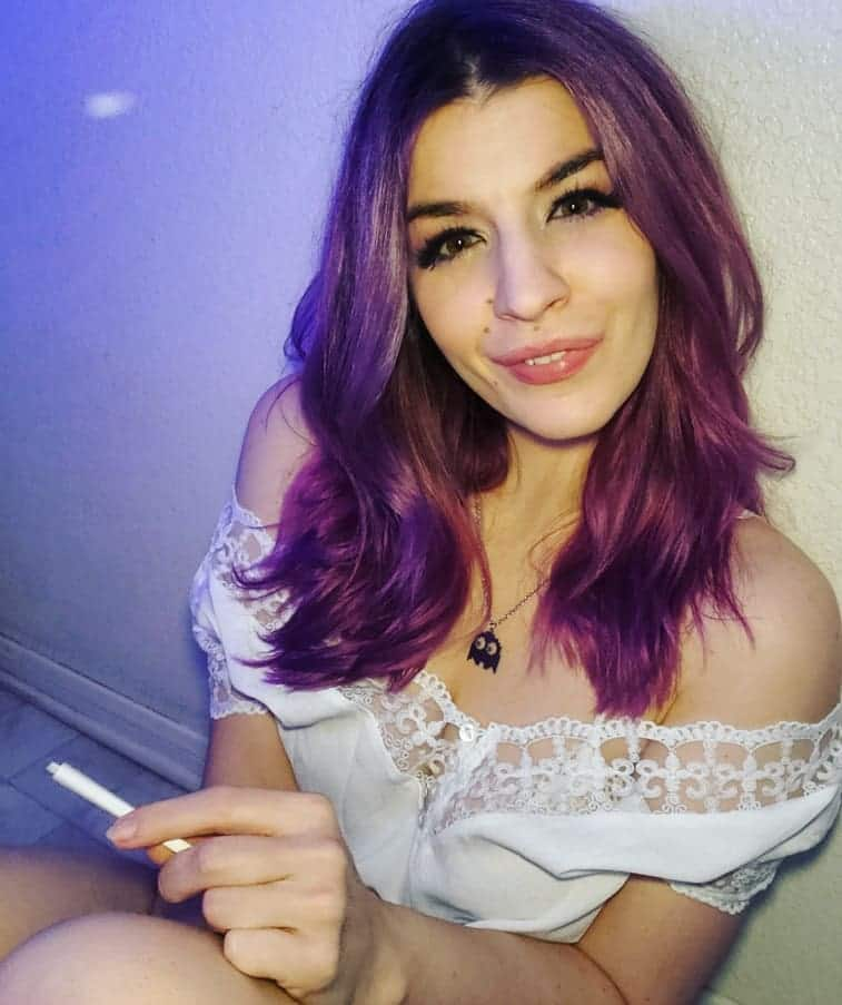 The Top 15 Hottest Female Twitch Streamers Of 2018 That