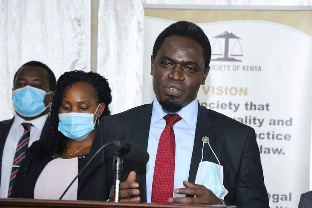 Law Society of Kenya sues State over Uhuru's executive order: "It's unconstitutional"
