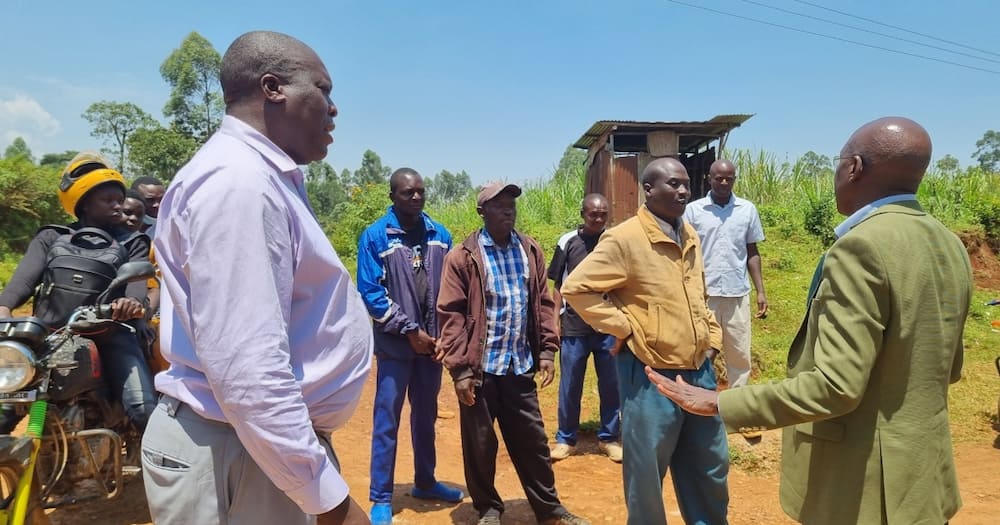 Boni Khalwale receives praise from Kenyans for his humble home.