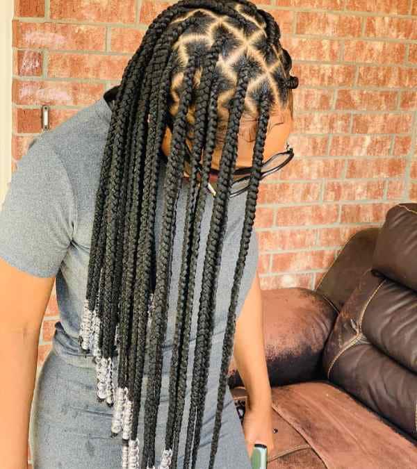 Knotless box deals braids with beads