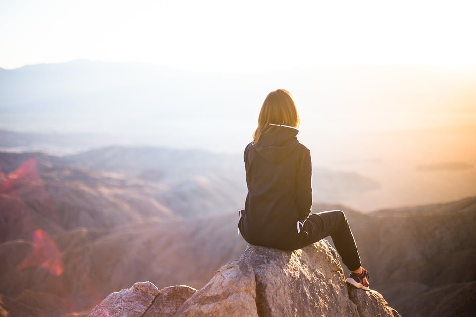 Wie man im Leben und in Beziehungen emotionslos ist