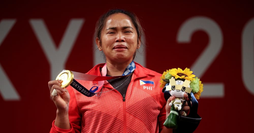 Hidilyn Diaz, Filipino weightlifter wins gold medal at 2020 Olympics