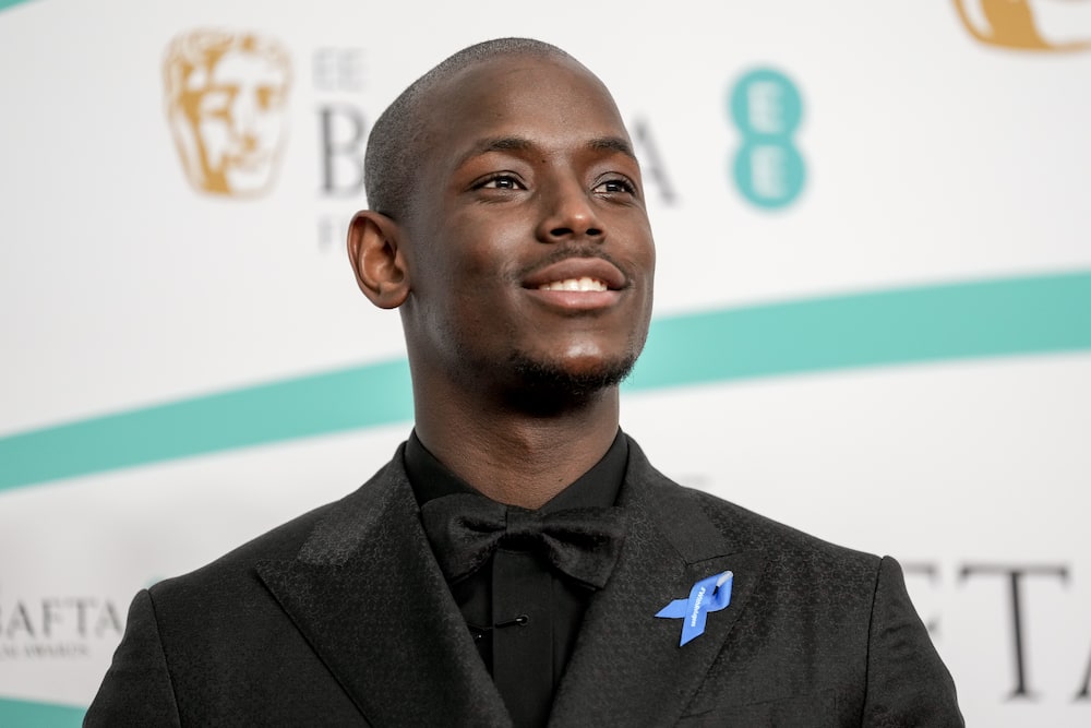 Who is the most famous black movie star under 30 years old?