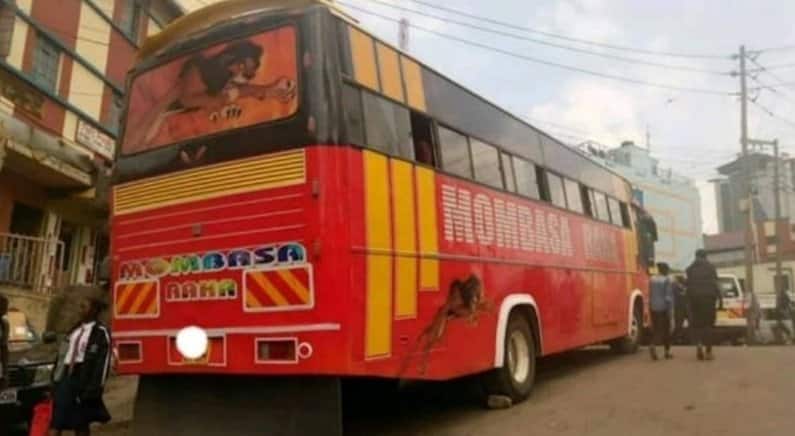 3 dead as suspected al-Shabaab militants attack bus in Lamu