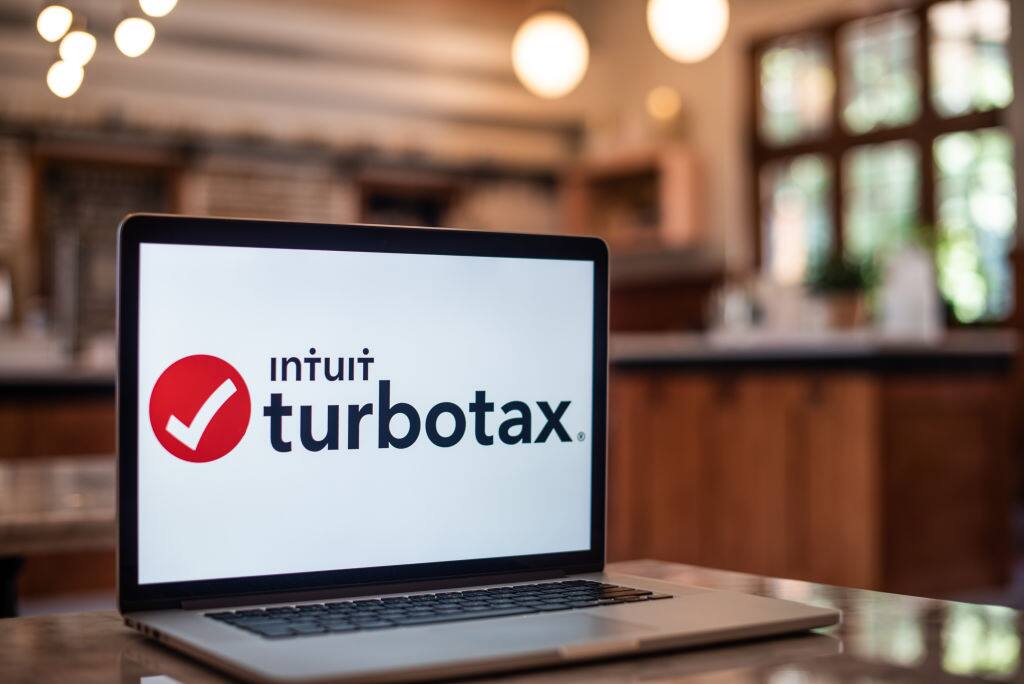 TurboTax commercial cast names, profiles, and other TV roles Tuko.co.ke