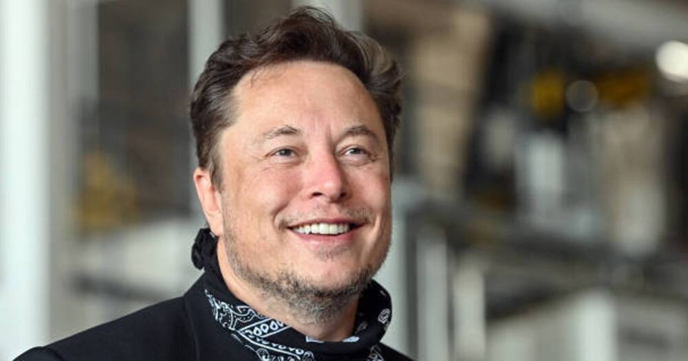 Elon Musk: Twitter boss reclaims title of world's richest person