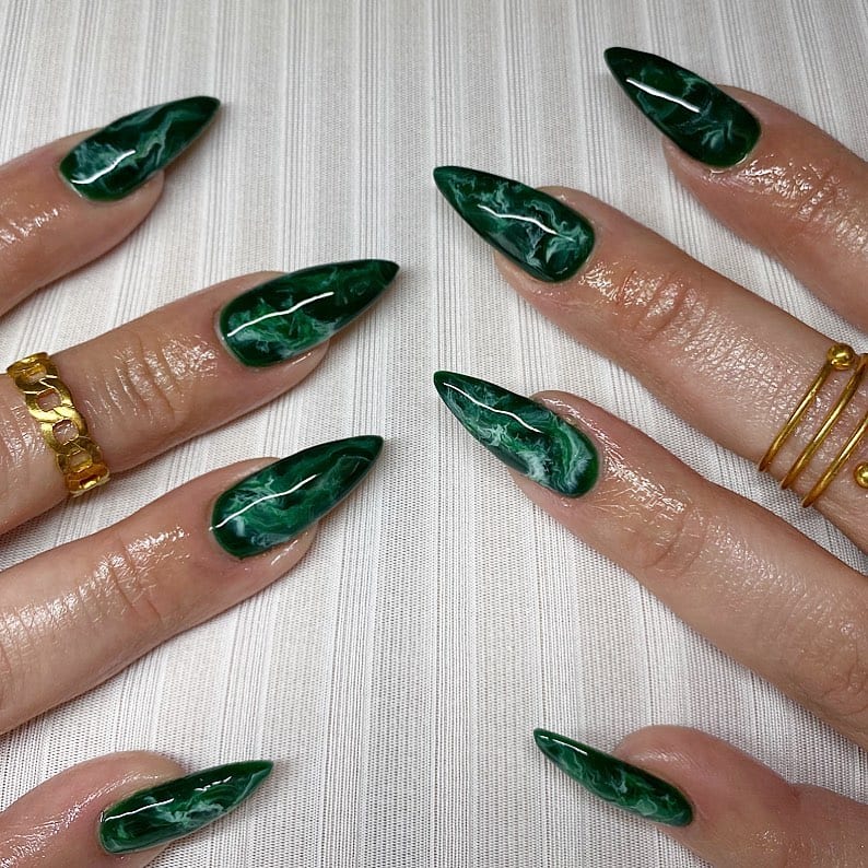 Marble green St. Patrick's Day nail design