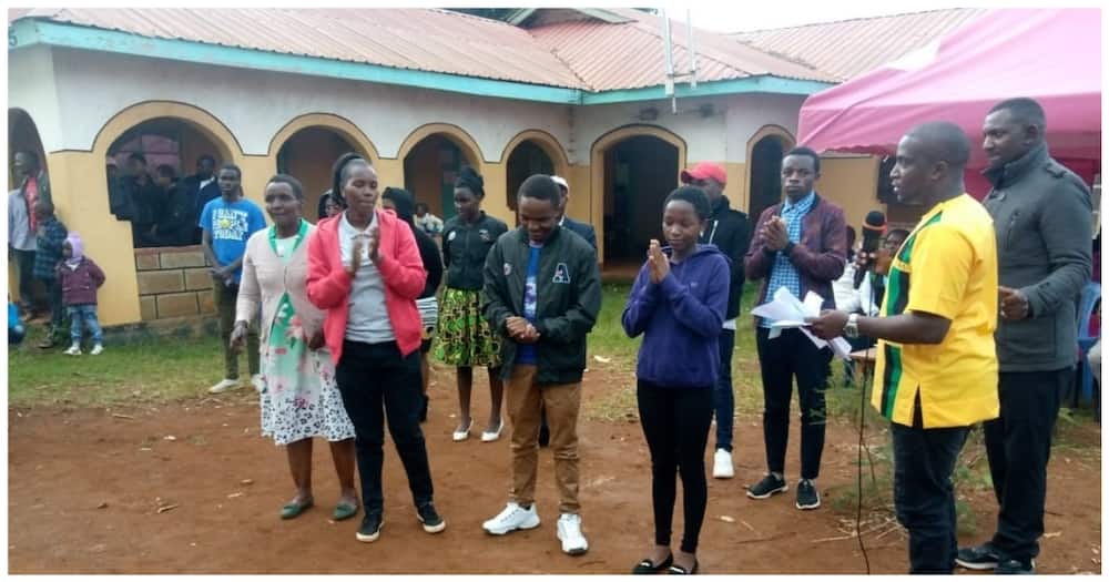 Meru MCA Awards Top Performing KCPE, KCSE Students in His Ward with Scholarships, Shopping Money