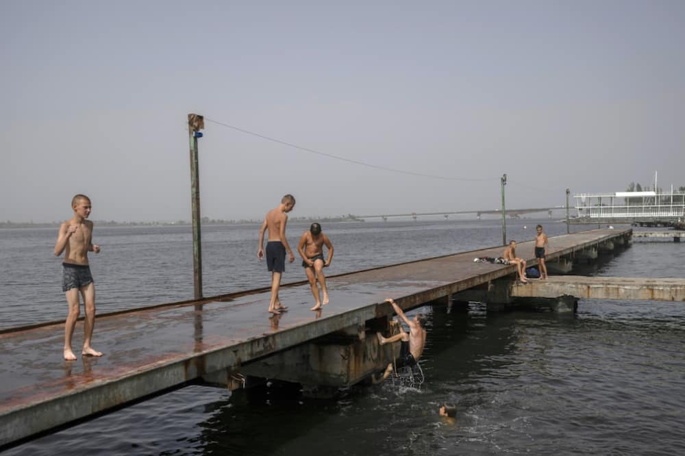 Young residents in Mykolaiv have taken over a deserted yacht club in Mykolaiv