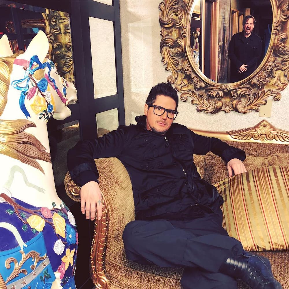 32 Facts about Zak Bagans 