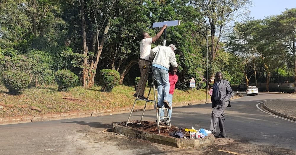 Kileleshwa: Francis Atwoli's Road Signage Re-erected after Vandalism