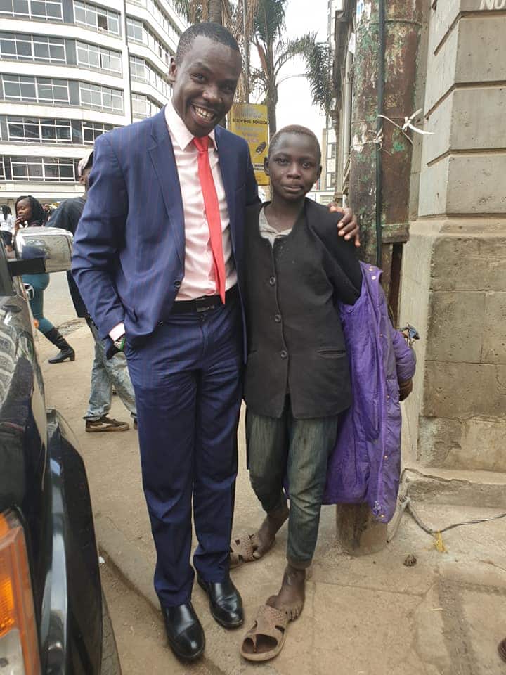 MP gives food to street boy allegedly dumped by mum in Nairobi after quarrel with husband