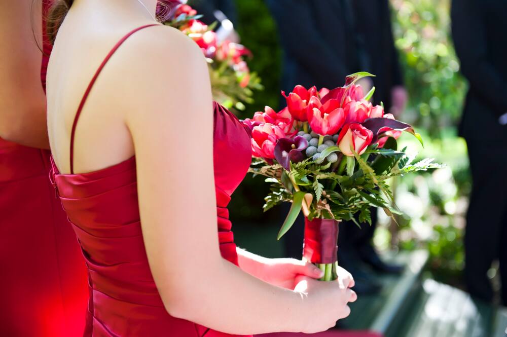 does-wearing-red-to-a-wedding-mean-you-slept-with-groom-tuko-co-ke