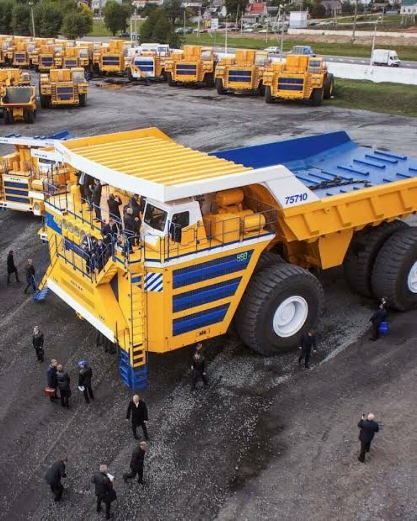 biggest truck in the world