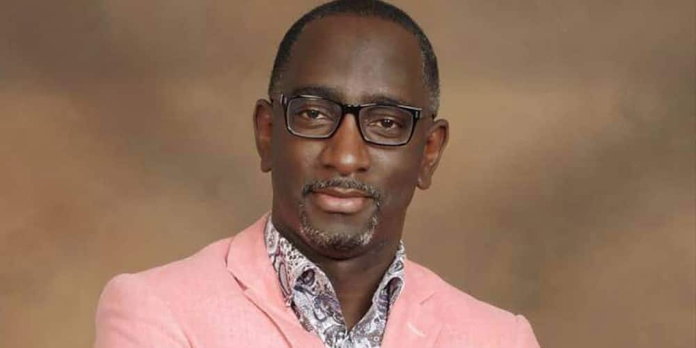 Robert Burale hinted that he is in a relationship while answering a question in his post. Photo: Robert Burale.