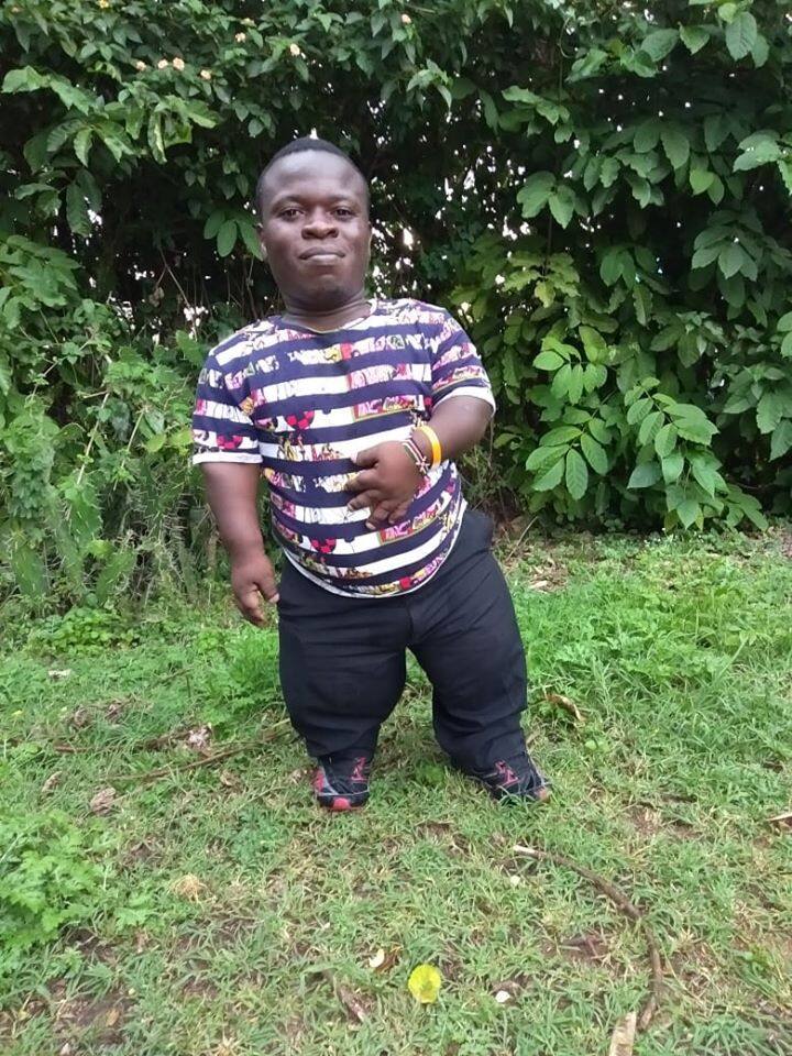 Meet Hosea Stephen man with dwarfism who beat all odds to graduate as clinical officer