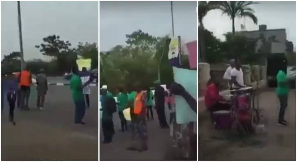 Nigerian man organises live band in front of a commercial bank for debiting him wrongly.