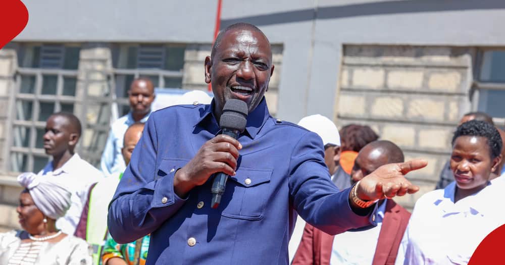 Ruto challenged youth to take advantage of the ICT hubs to earn in dollars.