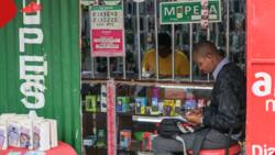 Kenyans Report Delays in Receiving M-Pesa Messages Due to Technical Hitch: "Iko Down"