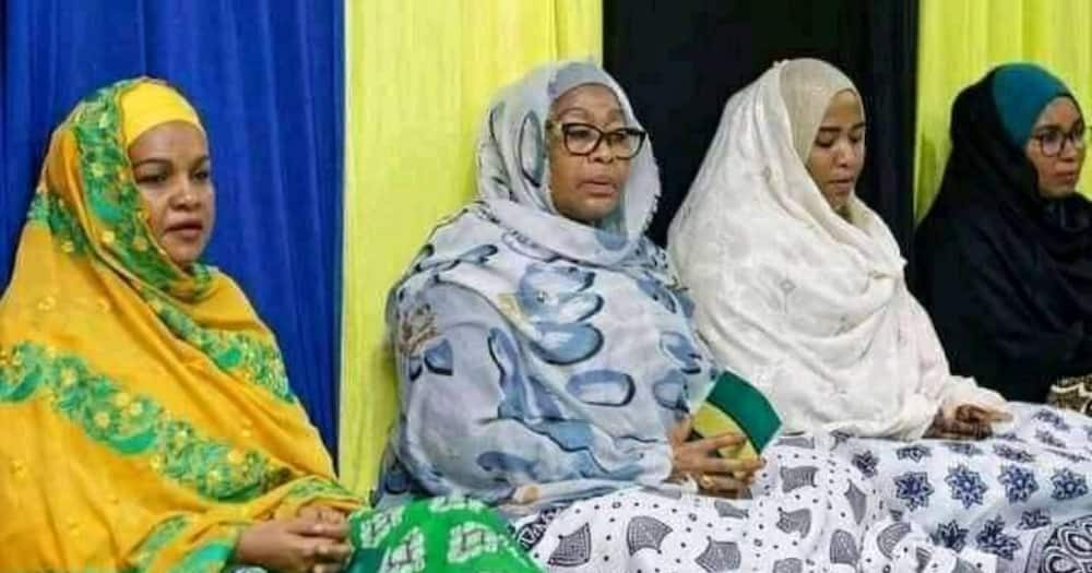 Fact Check: Women Seated Beside Tanzania President Samia Suluhu in Mosque Aren't Her Co-Wives