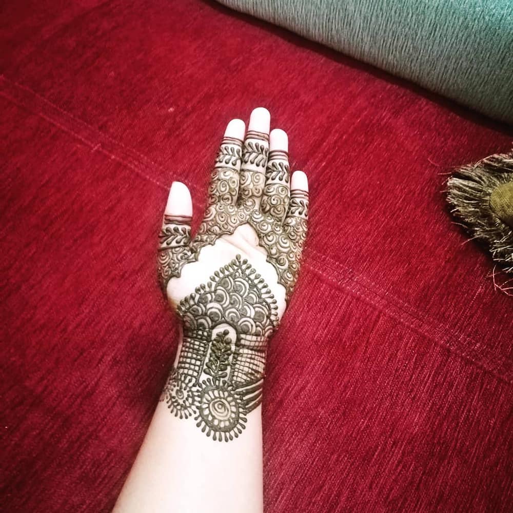 30 simple mehndi designs for hands step by step (images) 