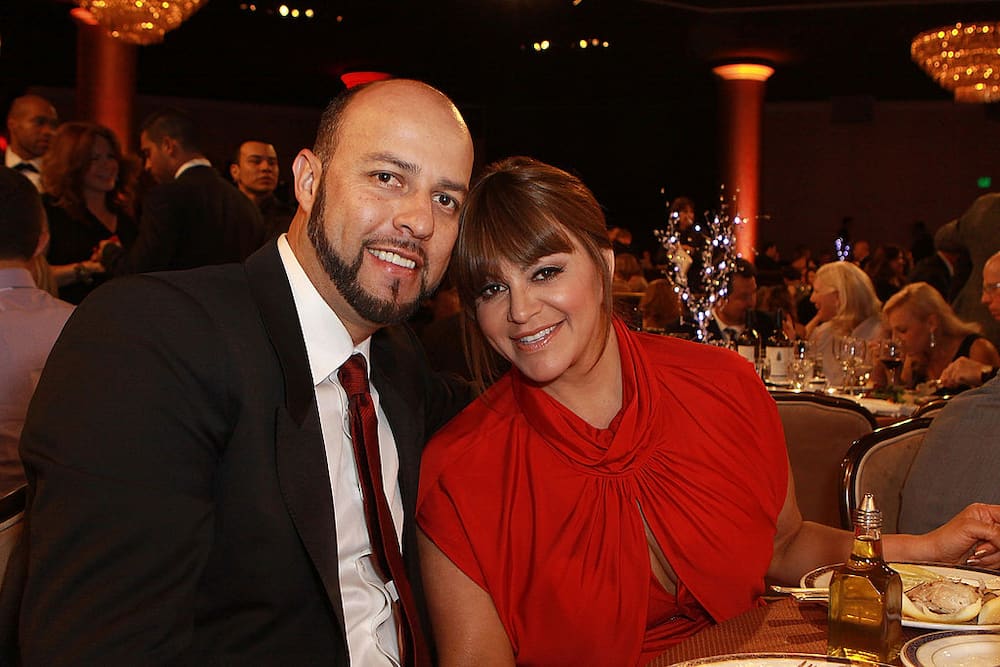 Jenni Rivera's dating history