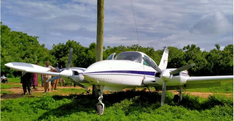 Lamu: Plane transporting miraa crashes after hitting electric pole