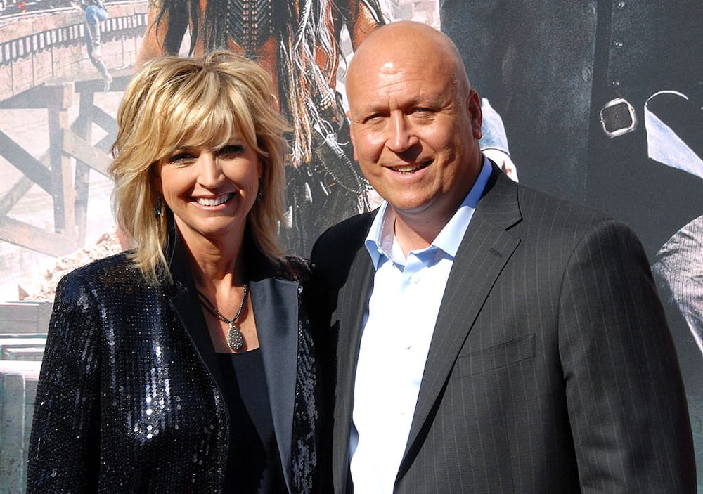 Cal Ripken Jr.'s head cameos at wife's confirmation hearing