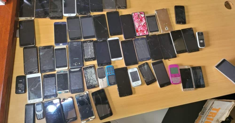 Some of the communication gadgets recovered by the DCI. Photo: DCI Kenya.