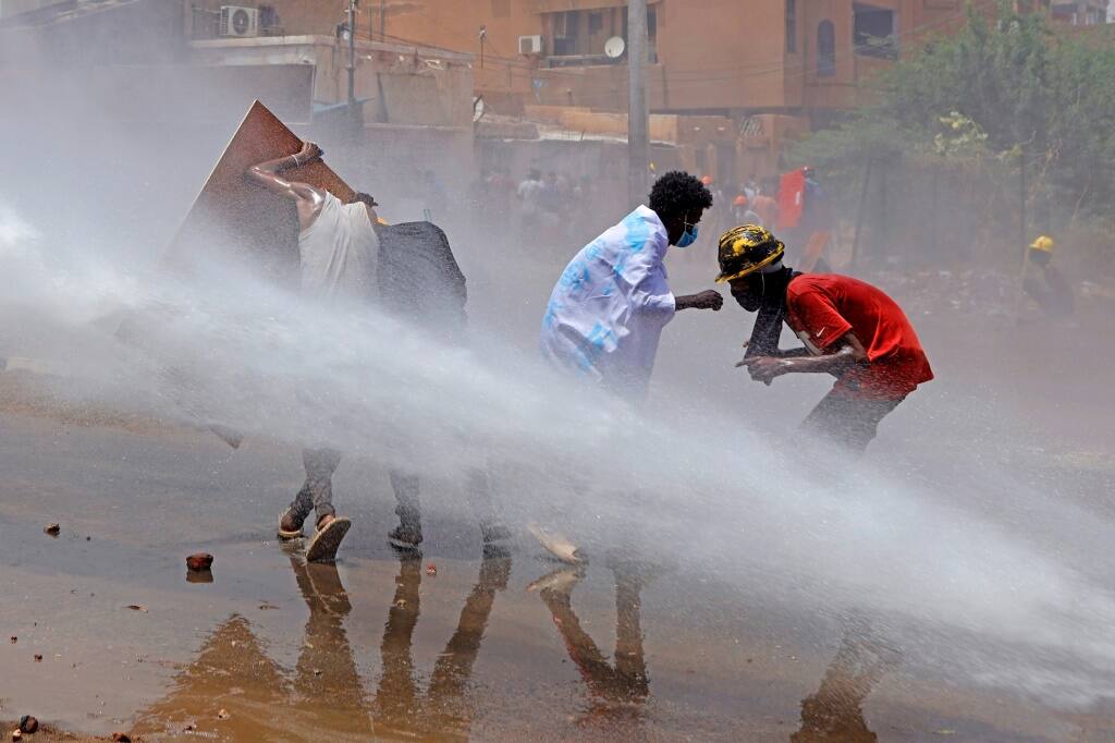 Sudan Anti-coup Protests Hold Firm, Sceptical Of Army Promises - Tuko.co.ke