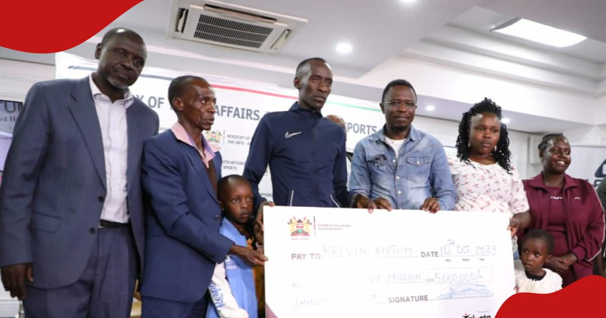 Kelvin Kiptum: Record-Breaking Marathoner Becomes Rich After Making KSh ...