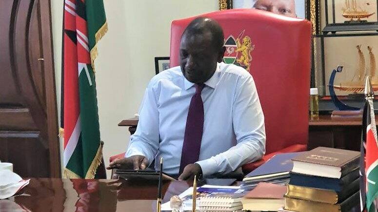 Karibia tufanye kazi pamoja, Rais Uhuru amwambia DP Ruto