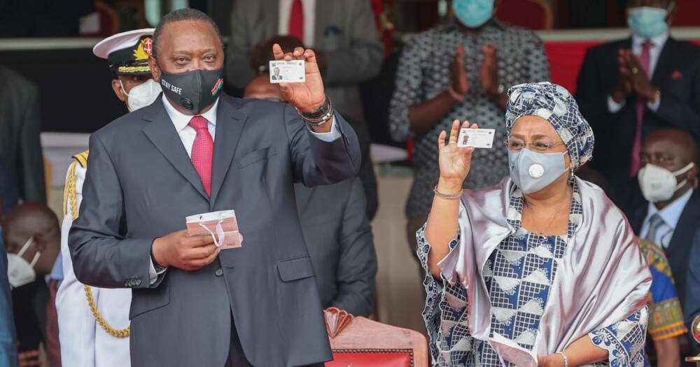 Uhuru commissions the issuance of Huduma Namba cards during the 11th Mashujaa Day celebrations.